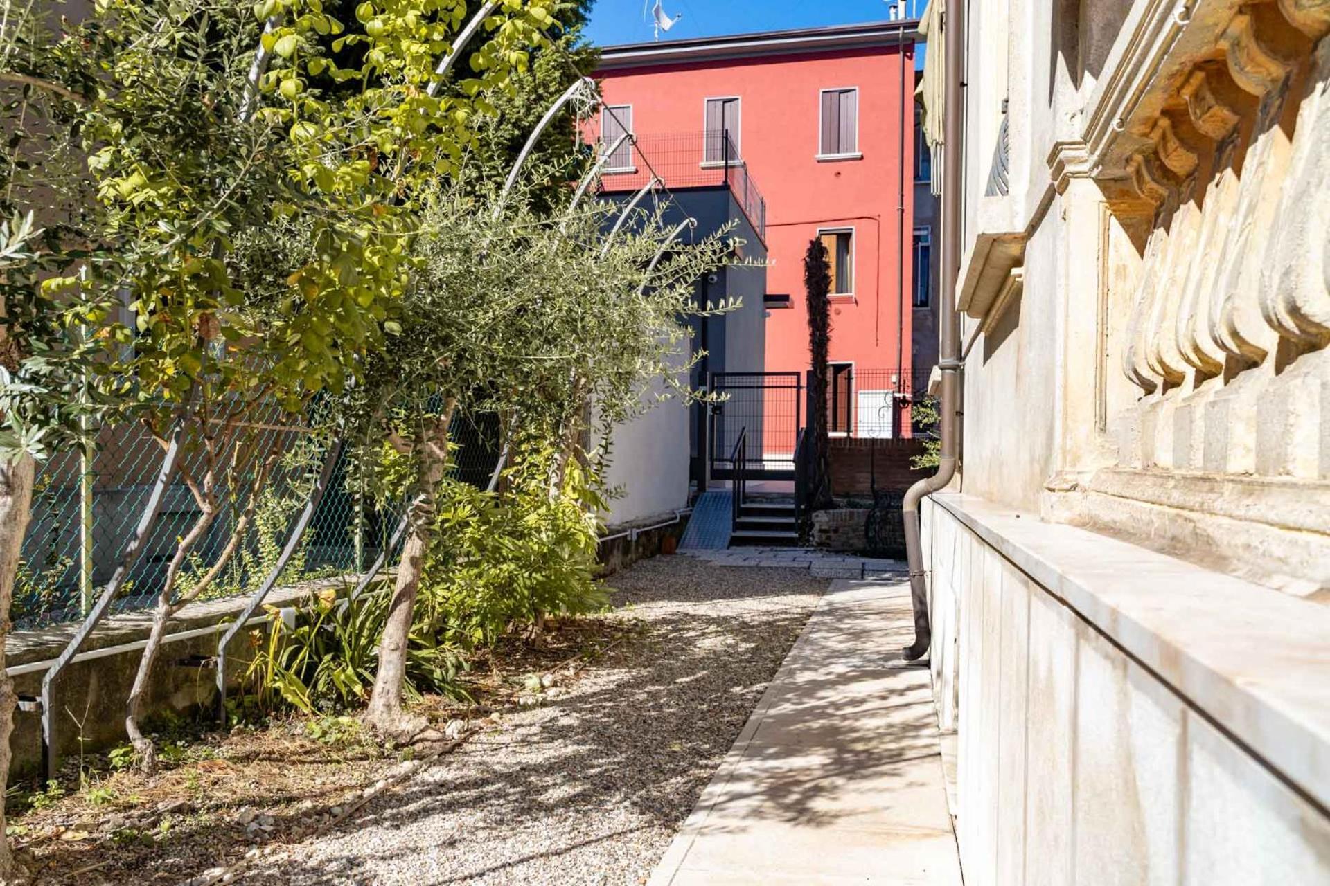 Hotel Residenza Grazioli 2 Verona Exterior foto